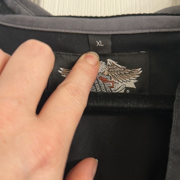 Harley Davidson Black and Grey Button up Shirt size XL - Picture 4 of 8